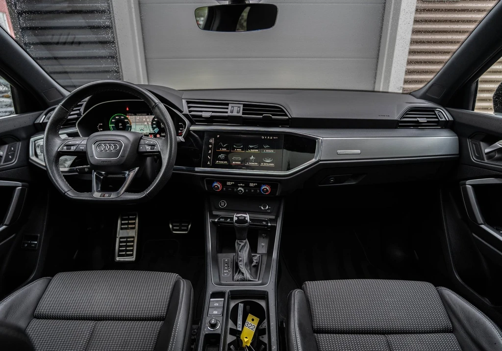 Audi Q3 – foto 16