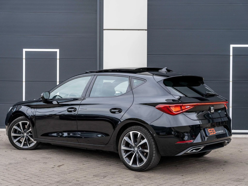 SEAT Leon – foto 3