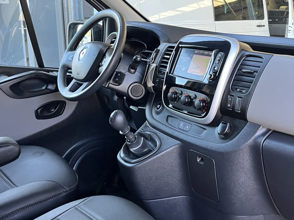 Renault Trafic – foto 28