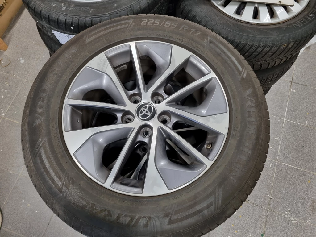 Toyota RAV4 – foto 43
