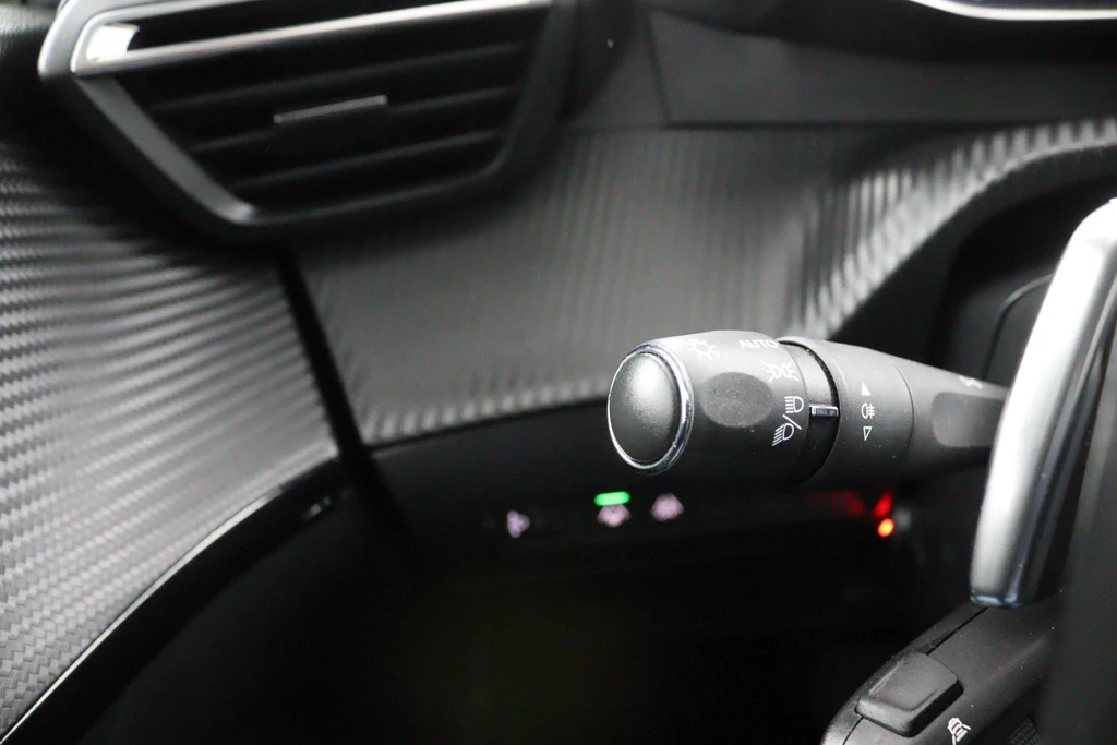 Peugeot 208 – foto 45