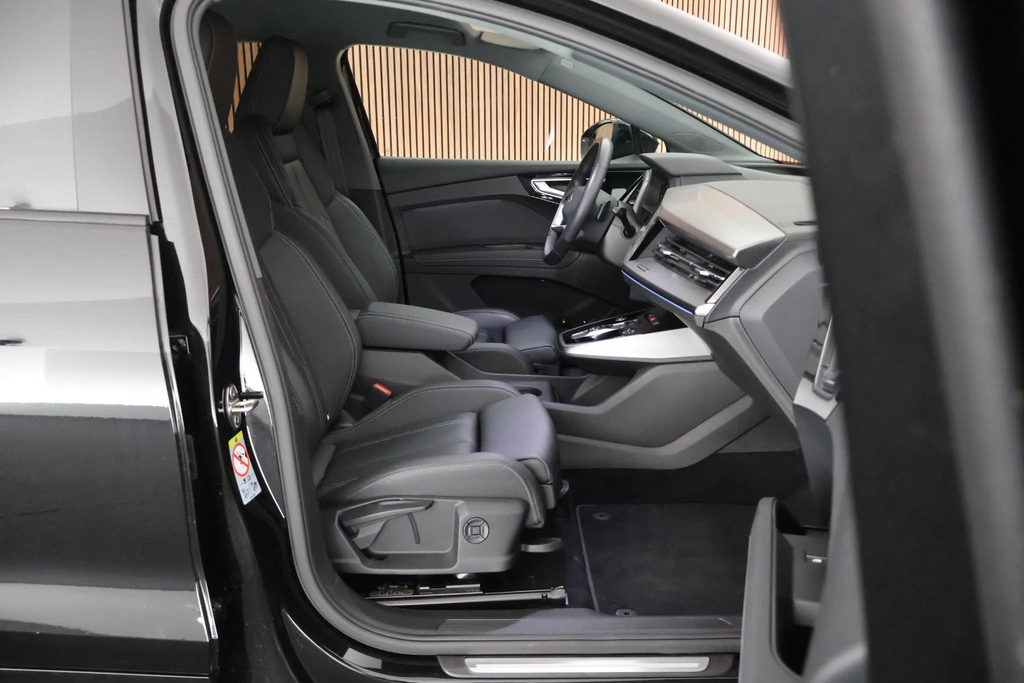 Audi Q4 Sportback e-tron – foto 11