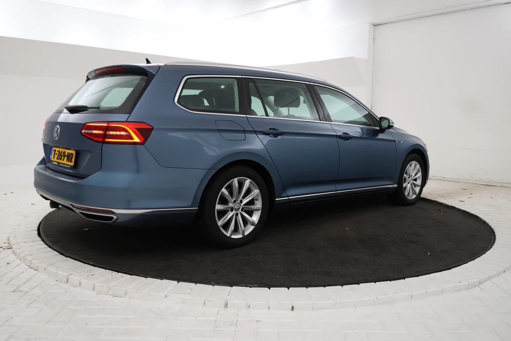 Volkswagen Passat – foto 3