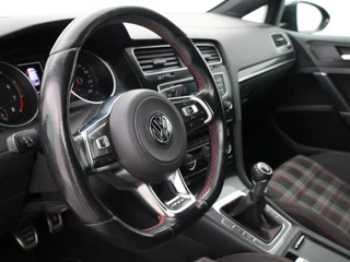 Volkswagen Golf – thumbnail 39