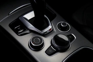 Alfa Romeo Stelvio – thumbnail 36
