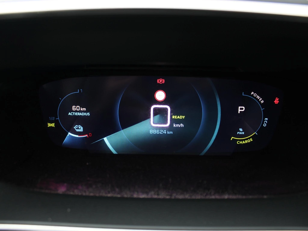 Peugeot e-208 – foto 22