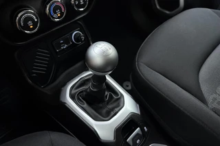 Jeep Renegade – thumbnail 22