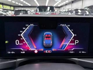 BMW i4 – thumbnail 23