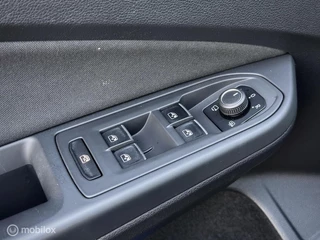 Volkswagen Golf – thumbnail 19