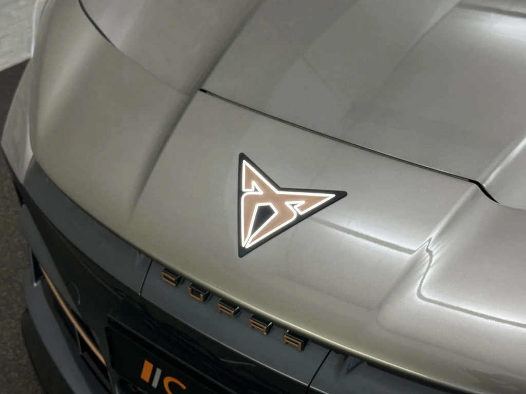 CUPRA Tavascan – foto 24