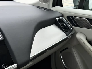 Jaguar I-PACE – thumbnail 35