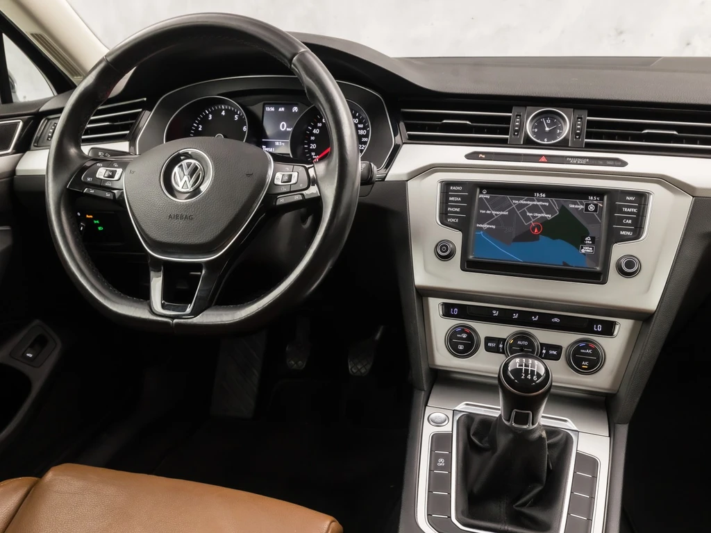 Volkswagen Passat – foto 9