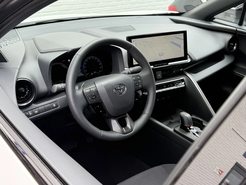 Toyota C-HR – foto 11