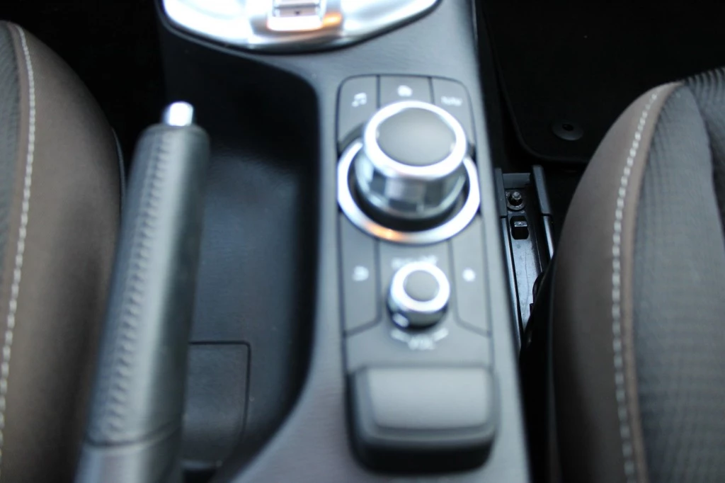 Mazda 2 – foto 9