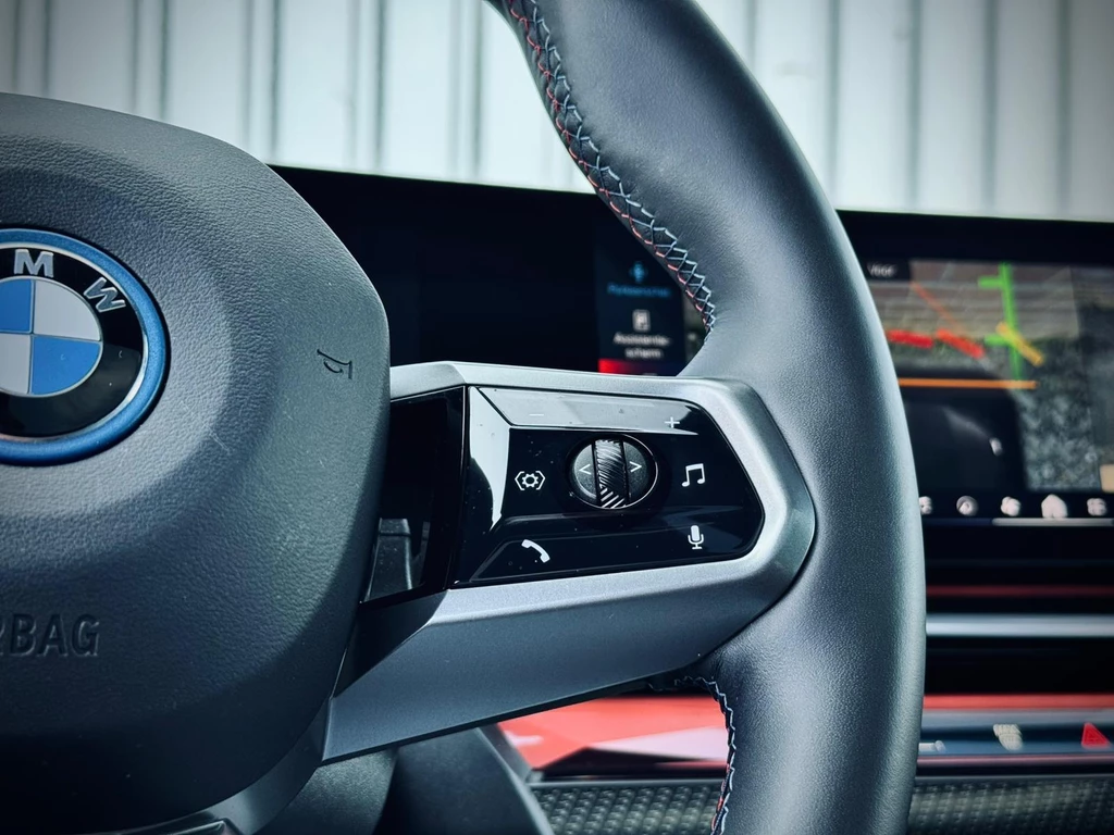 BMW i5 – foto 35