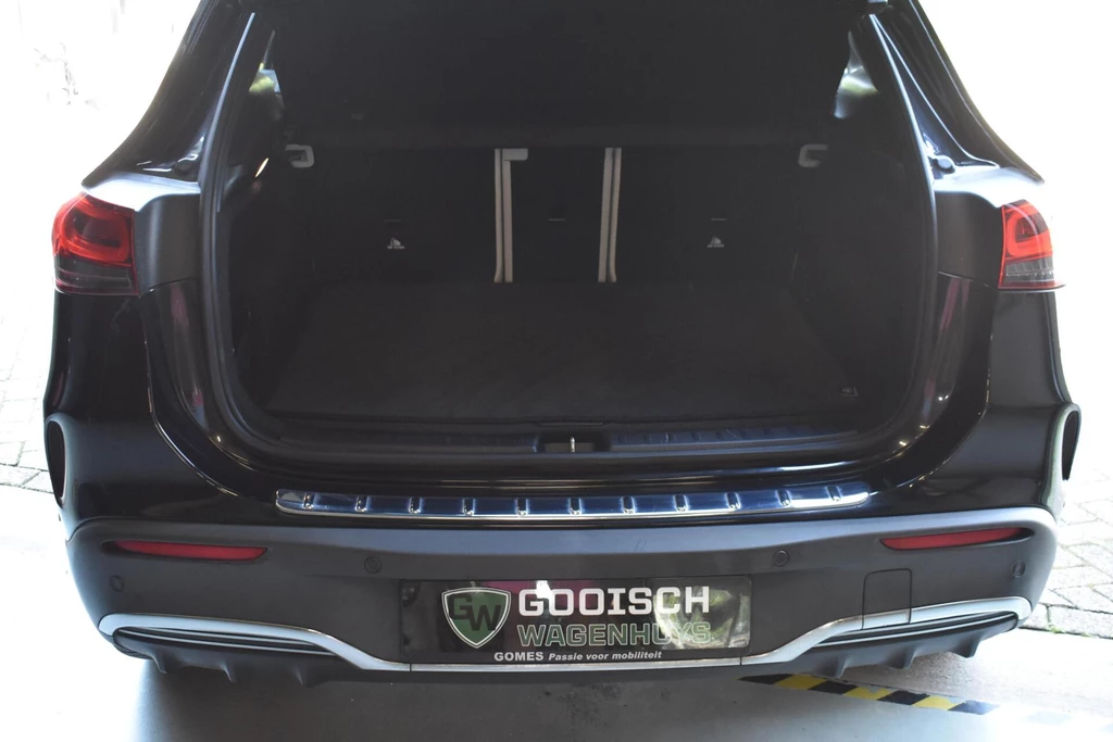 Mercedes-Benz EQA – foto 15