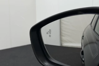 Peugeot e-208 – thumbnail 18