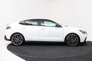 Hyundai i30 – thumbnail 6