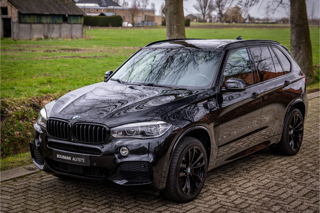 BMW X5 – foto 2