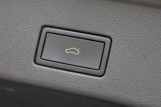 Volkswagen Touareg – thumbnail 26