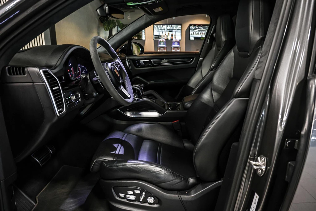 Porsche Cayenne – foto 11