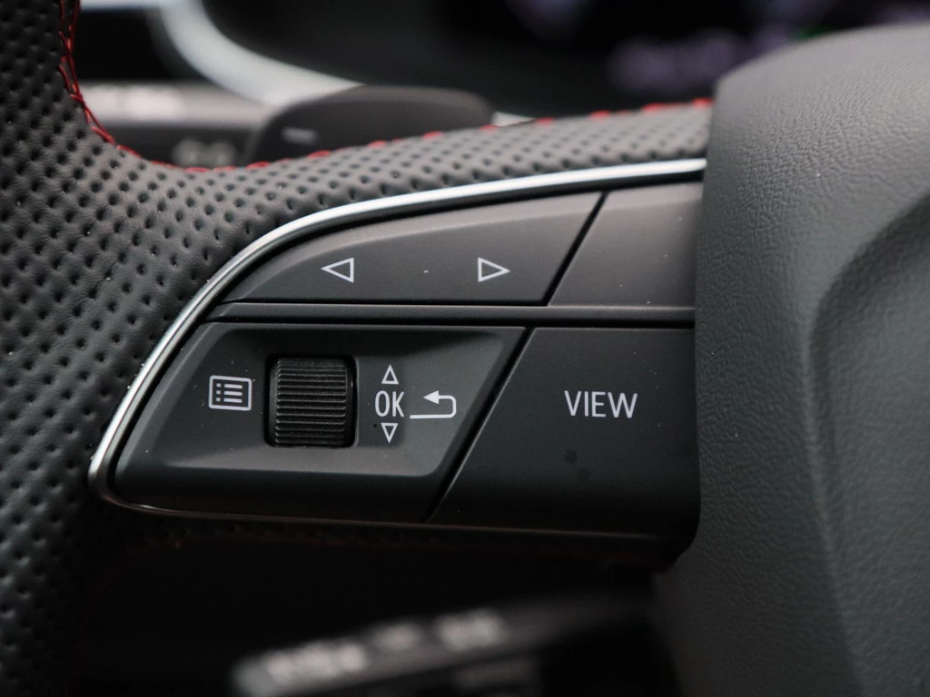 Audi Q8 – foto 32