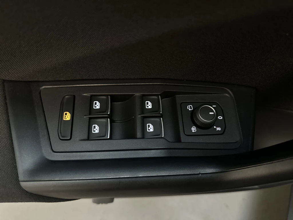 Volkswagen T-Roc – foto 16