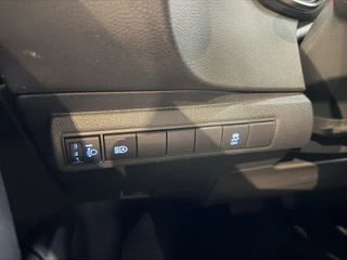 Toyota Corolla Touring Sports – thumbnail 15