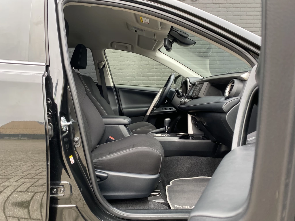 Toyota RAV4 – foto 17