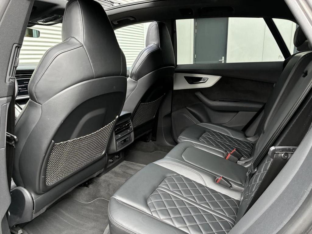 Audi Q8 – foto 29