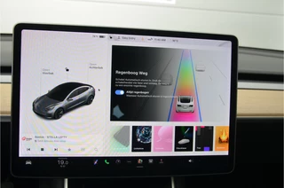 Tesla Model 3 – thumbnail 27