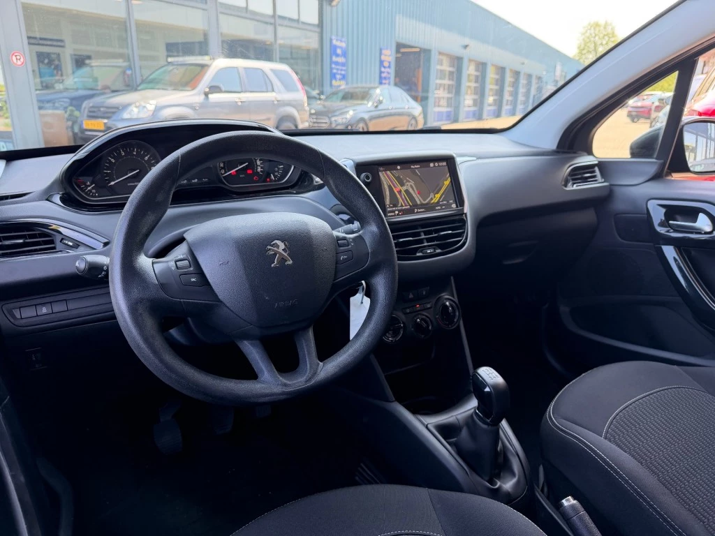 Peugeot 208 – foto 30