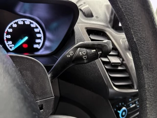 Ford Transit Connect – thumbnail 28