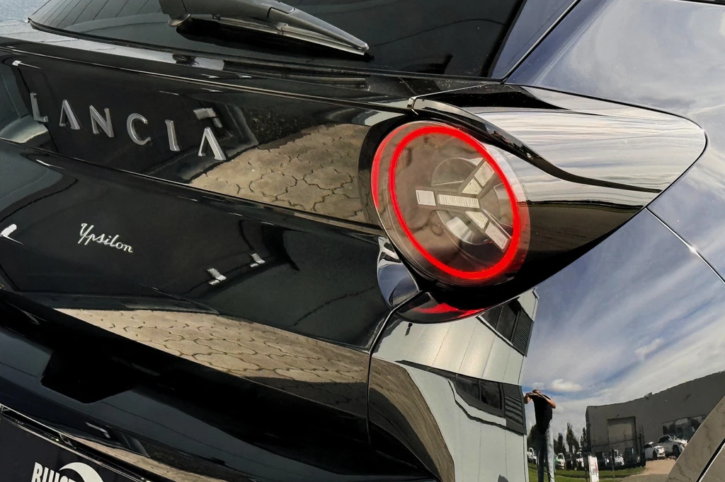 Lancia Ypsilon – foto 32