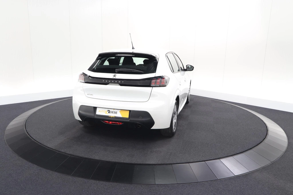 Peugeot 208 – foto 8