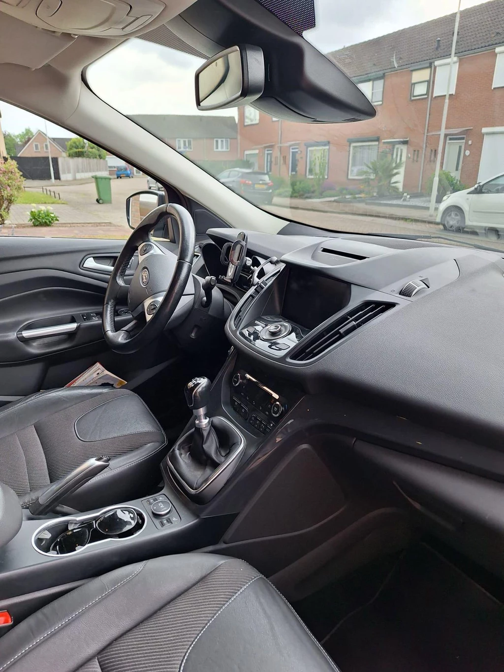 Ford Kuga – foto 5