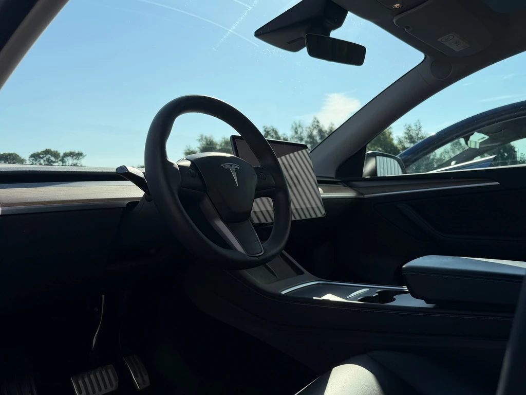 Tesla Model Y – foto 16