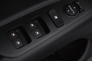 Kia Stonic – thumbnail 23