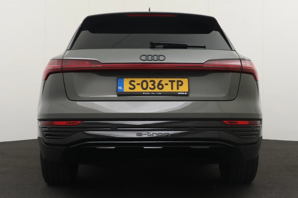 Audi Q8 e-tron – foto 3