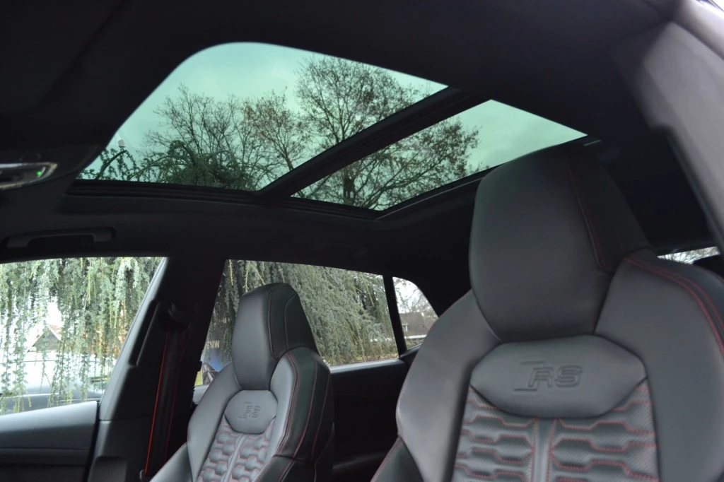 Audi RSQ8 – foto 17