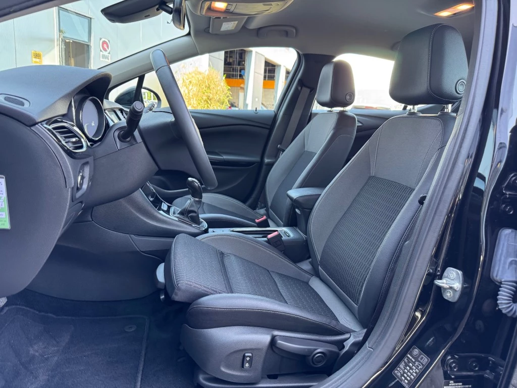 Opel Astra – foto 22