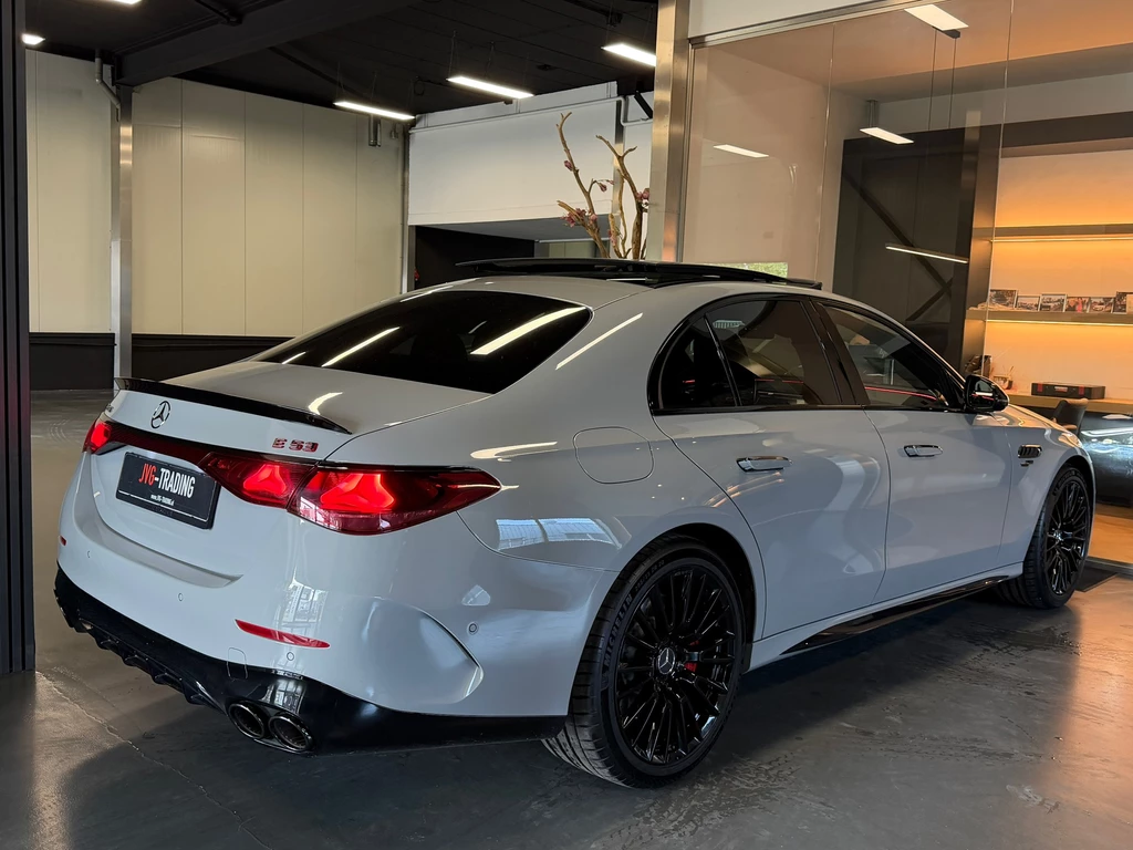 Mercedes-Benz E-Klasse – foto 9