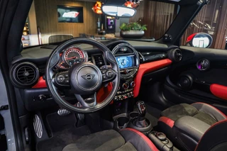 MINI Cooper Cabrio – thumbnail 23