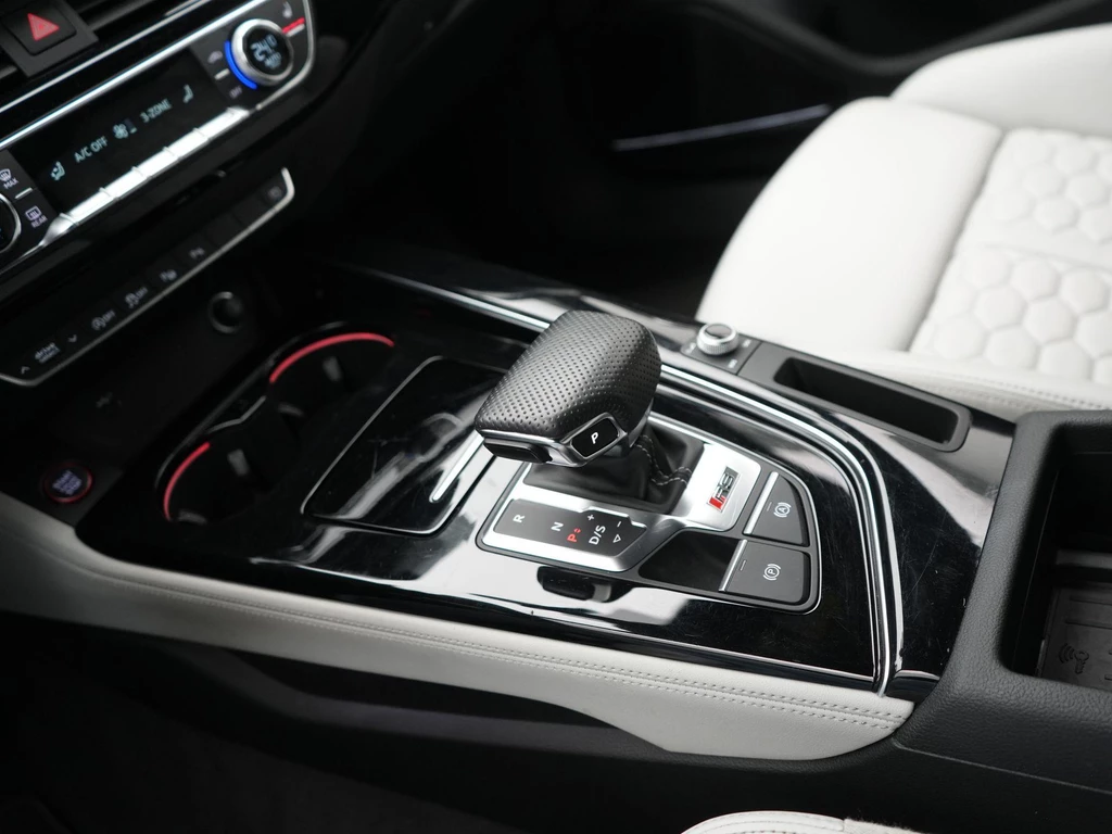 Audi RS4 – foto 32