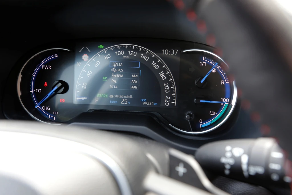 Toyota RAV4 – foto 24