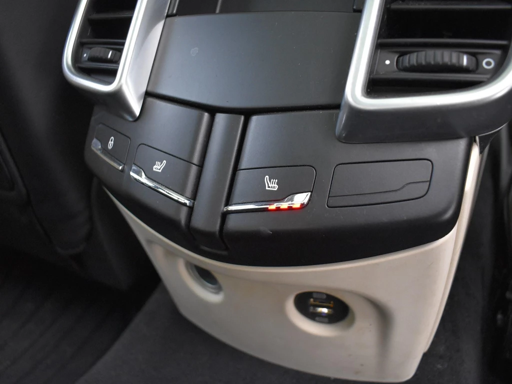 Porsche Cayenne – foto 17