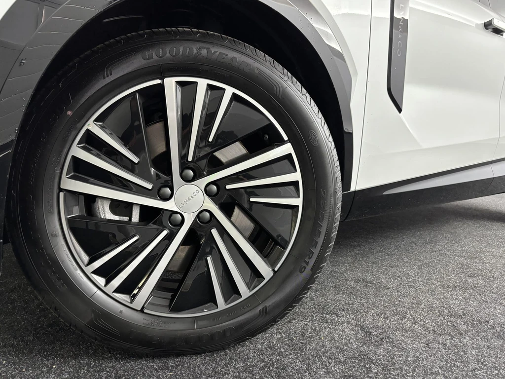 Lynk & Co 08 – foto 36