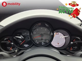 Porsche 911 – thumbnail 32
