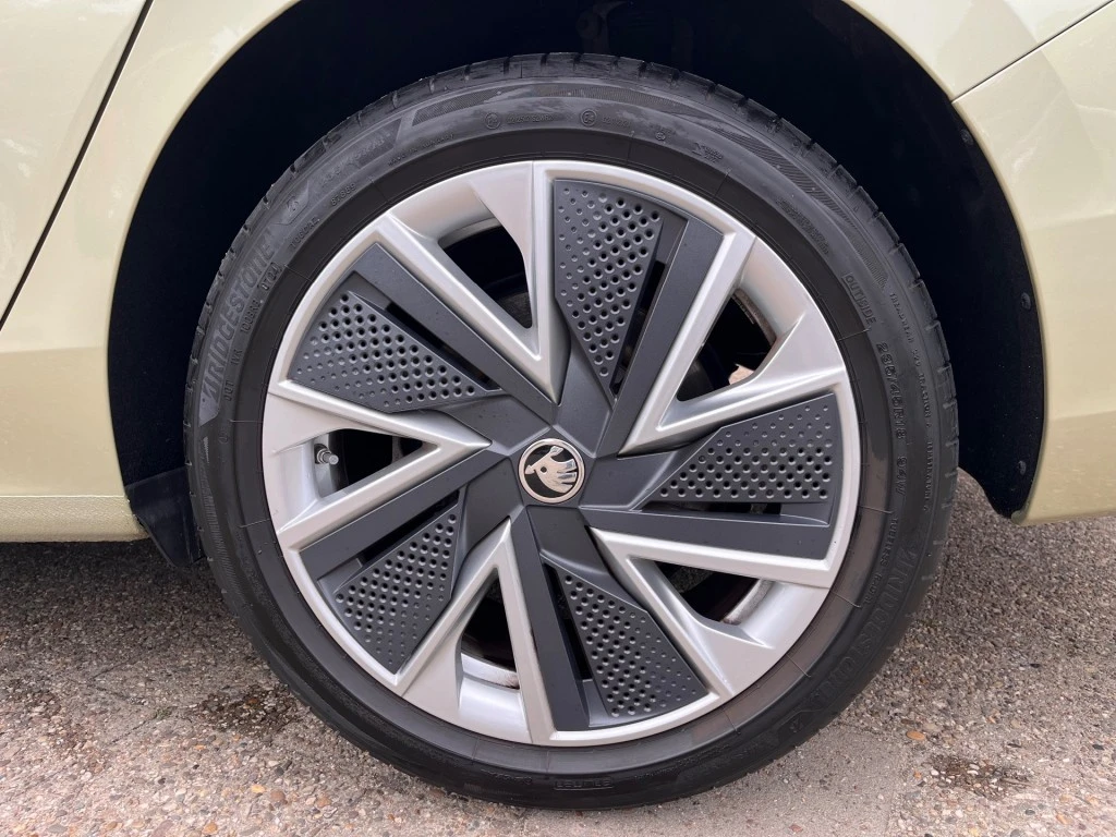 Škoda Superb – foto 15