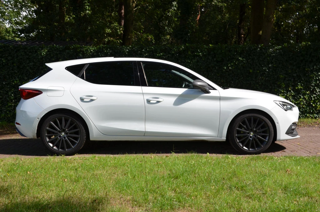 SEAT Leon – foto 13